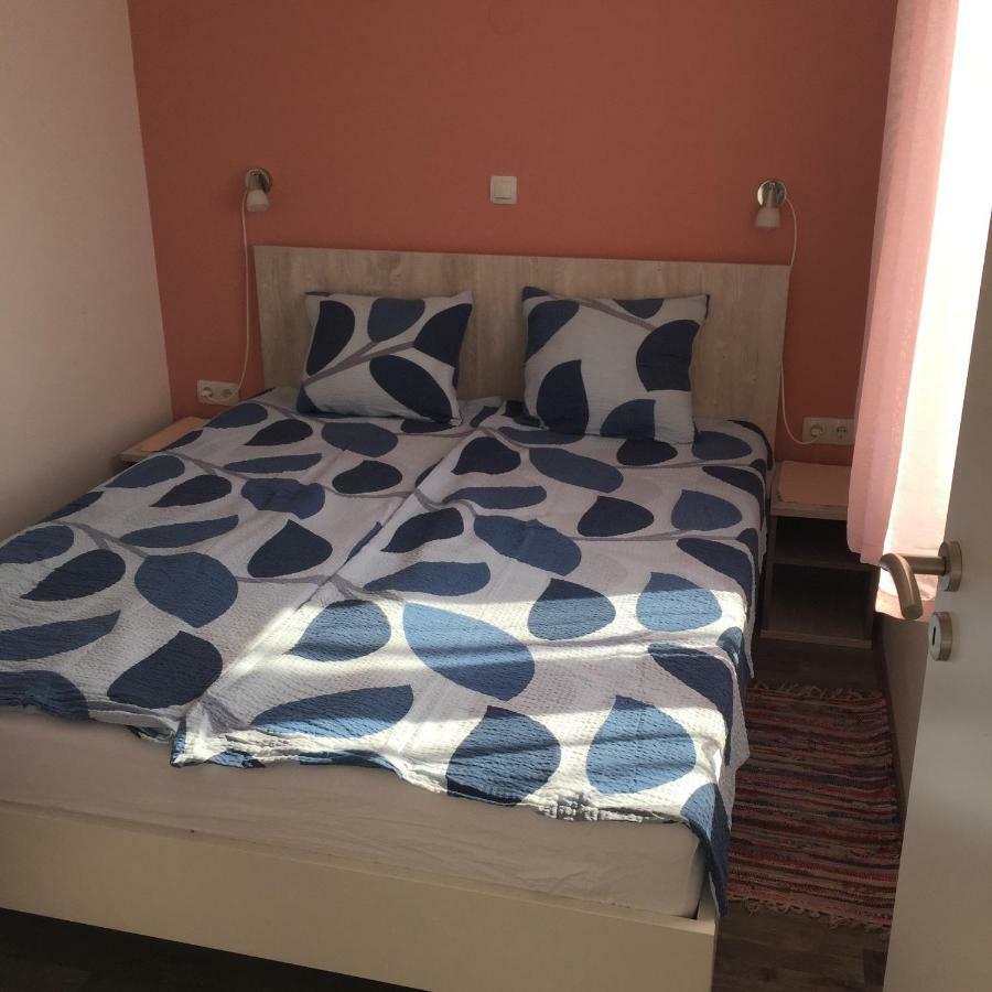 Apartmani Verica Karlobag Luaran gambar