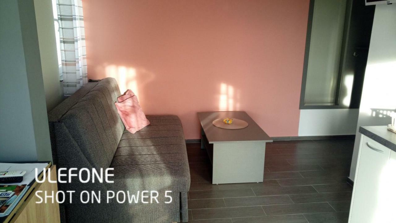 Apartmani Verica Karlobag Luaran gambar