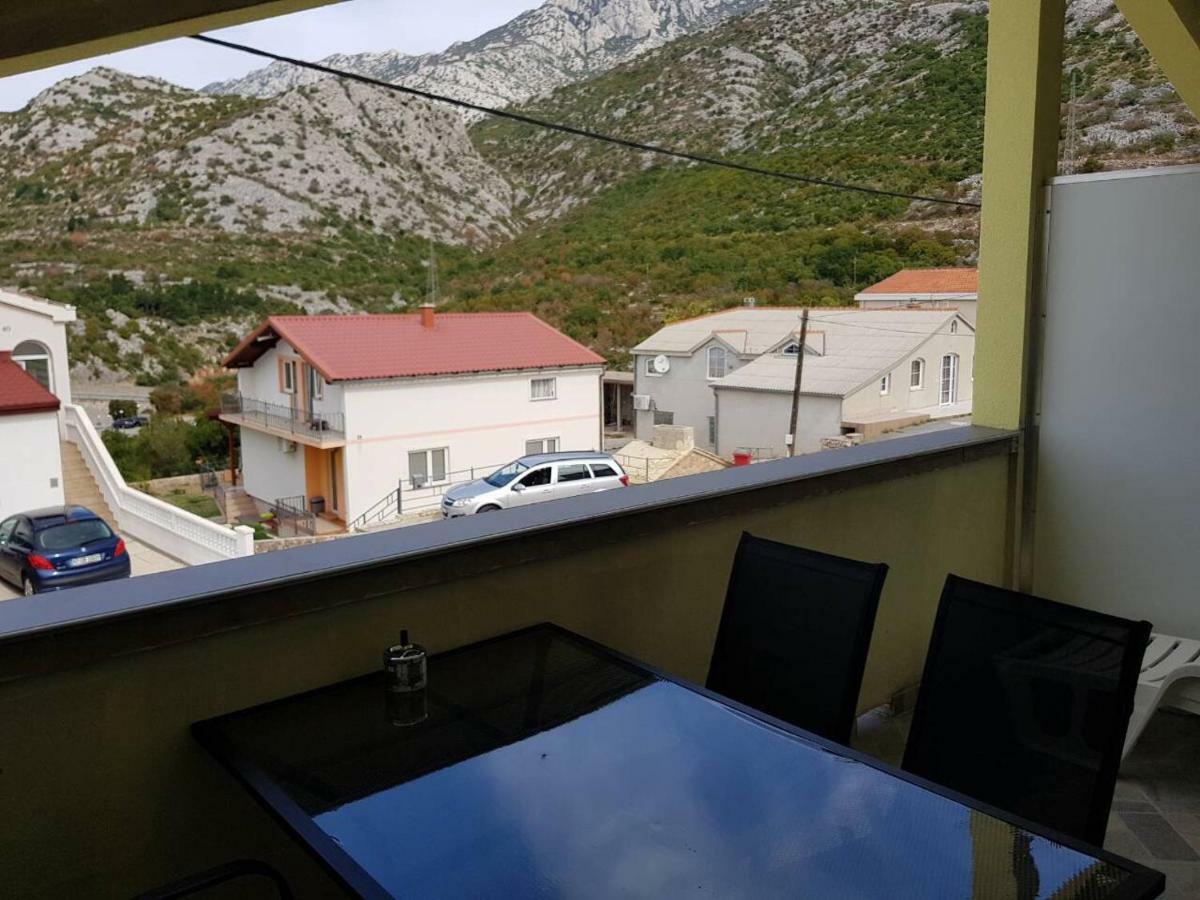 Apartmani Verica Karlobag Luaran gambar
