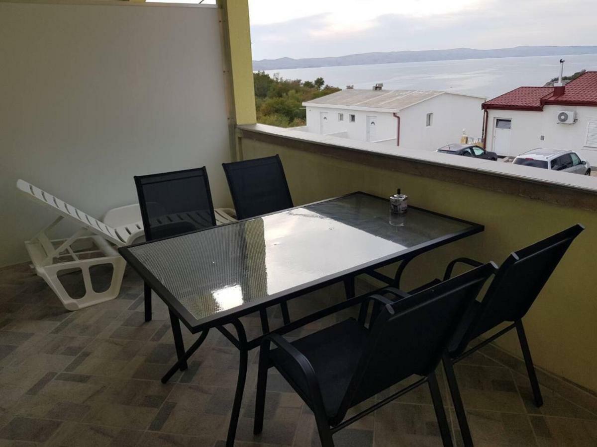 Apartmani Verica Karlobag Luaran gambar
